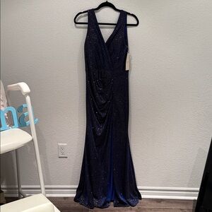 Elegant Navy Blue Maxi Dress